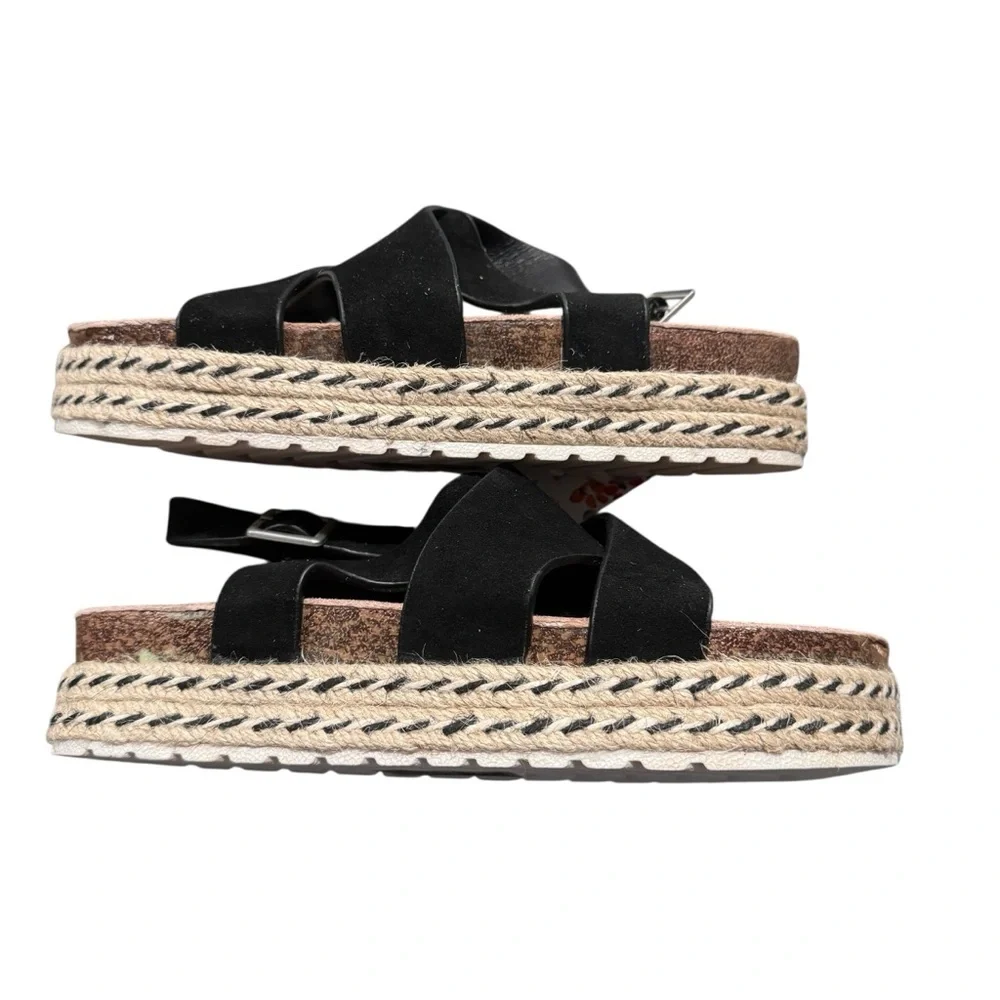 NWT Muk Luks Women’s Black Suede Platform Sandals Tan Size 8 M Cross Strap